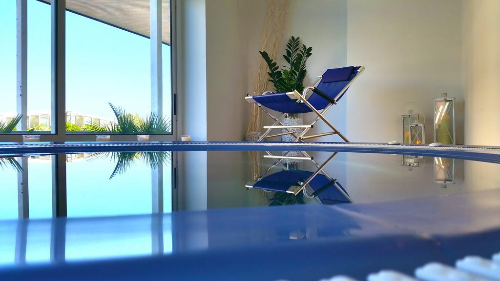 Hotel Delfino Milano Marittima Extérieur photo