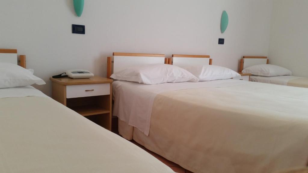 Hotel Delfino Milano Marittima Extérieur photo